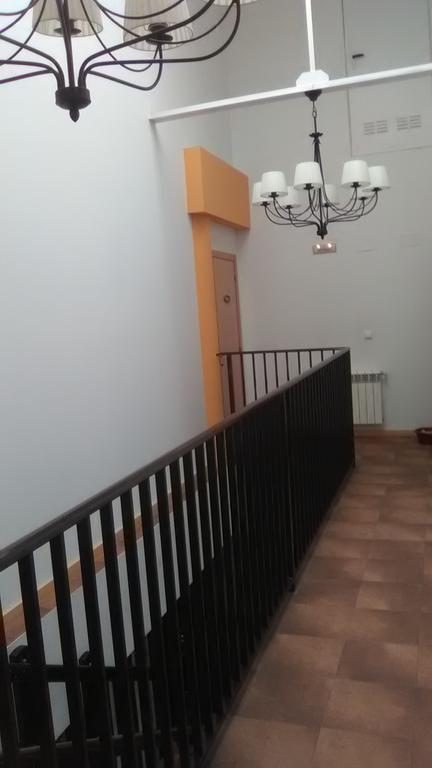 El Albergue Covaleda Ngoại thất bức ảnh